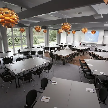 酒店 斯凯里尔之家西纳图尔会议中心酒店 3*